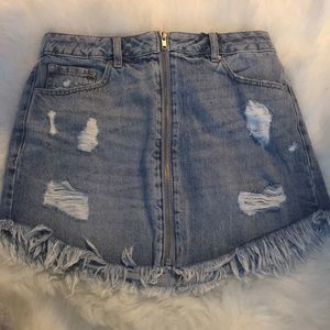 Garage distressed high rise skirt
